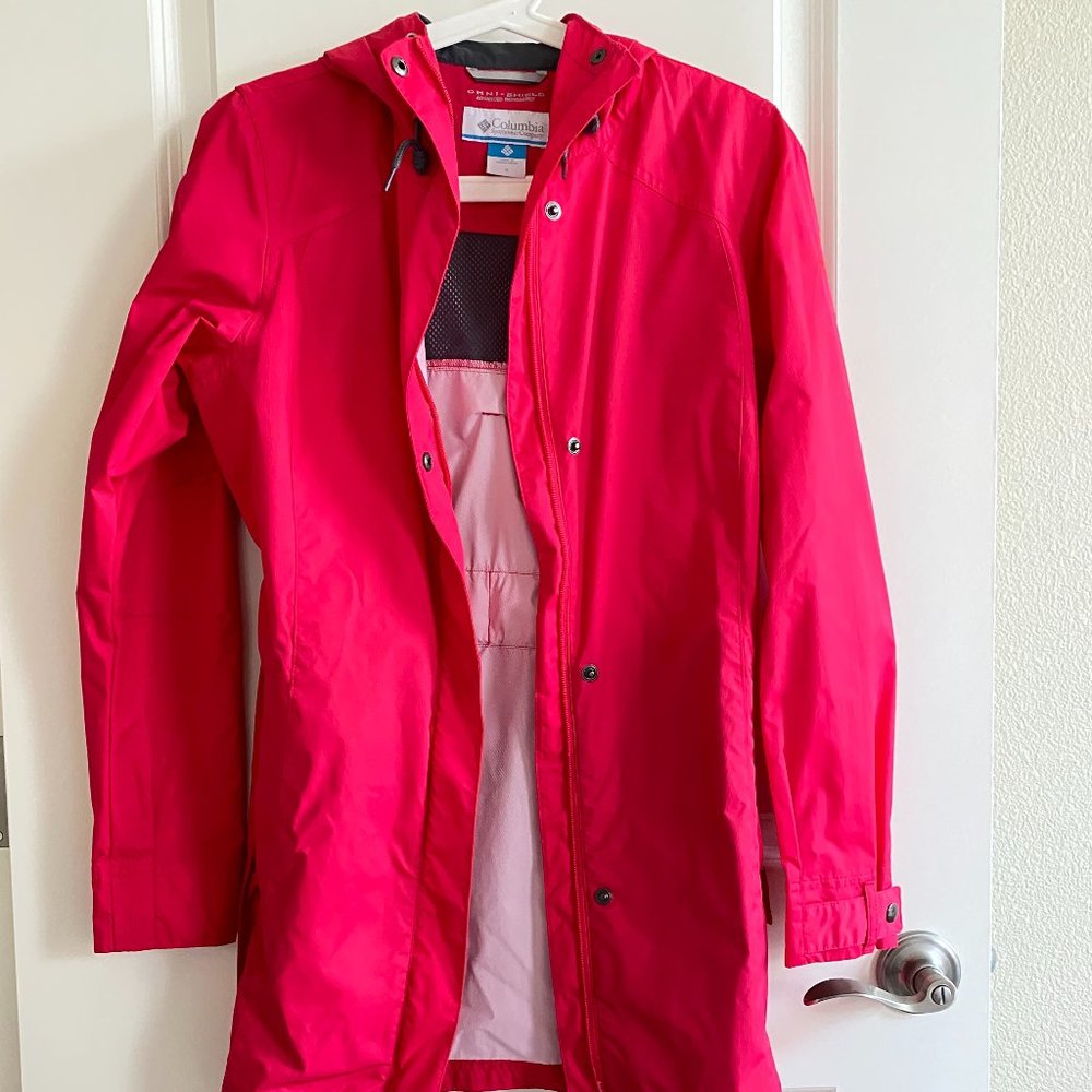 Columbia Bright Pink Raincoat Windbreaker Jacket